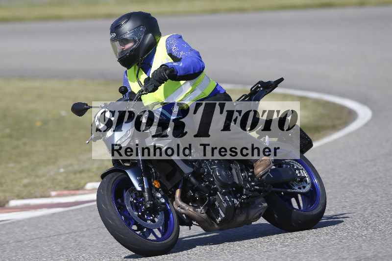 /01 02.04.2026 MAZ ADR/Gruppe gelb Gruppe gruen/17